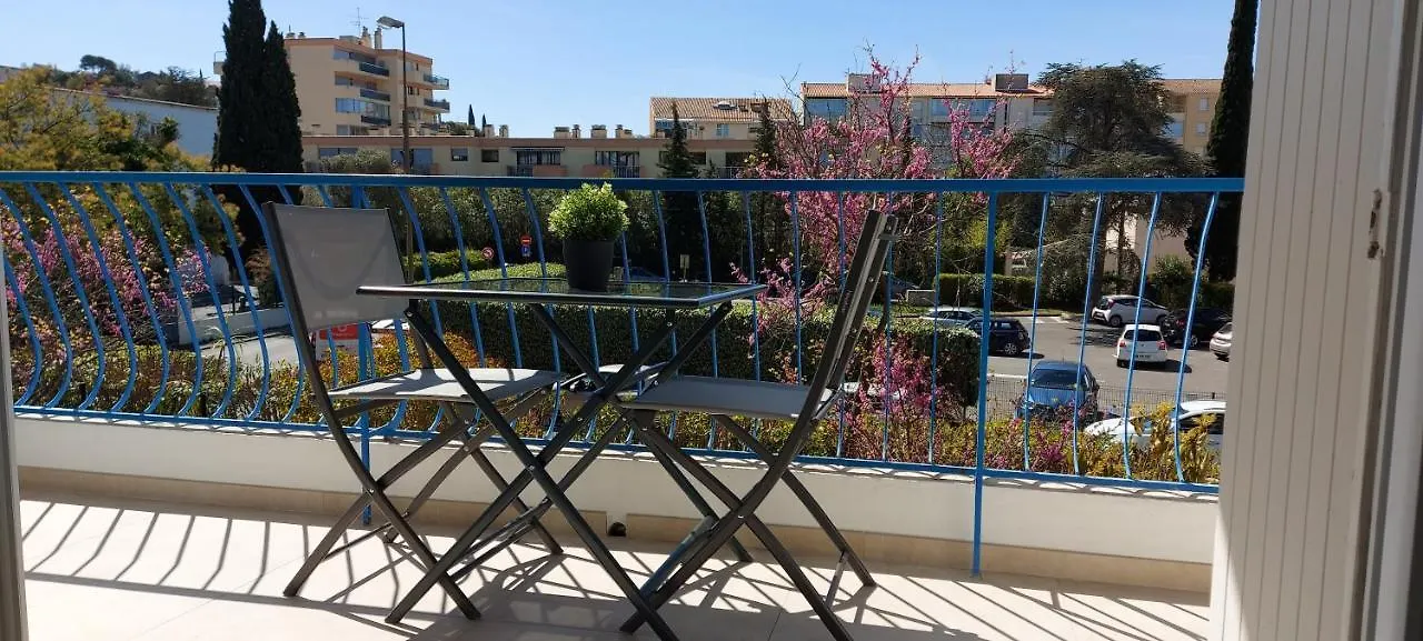 Appartement Chez Julie à Saint-Raphaël 0*,  France